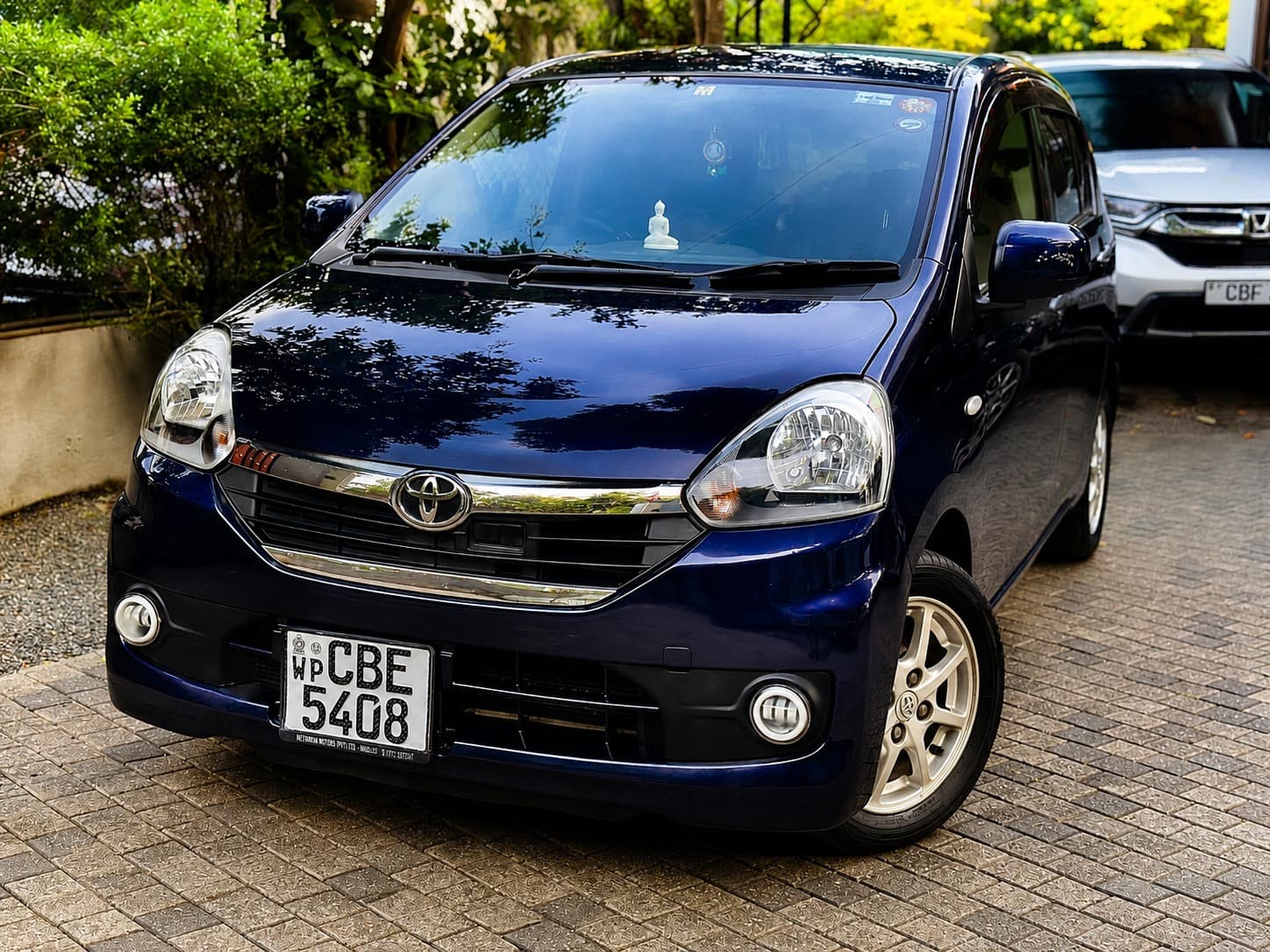 Toyota Pixis 2015 thumbnail 2
