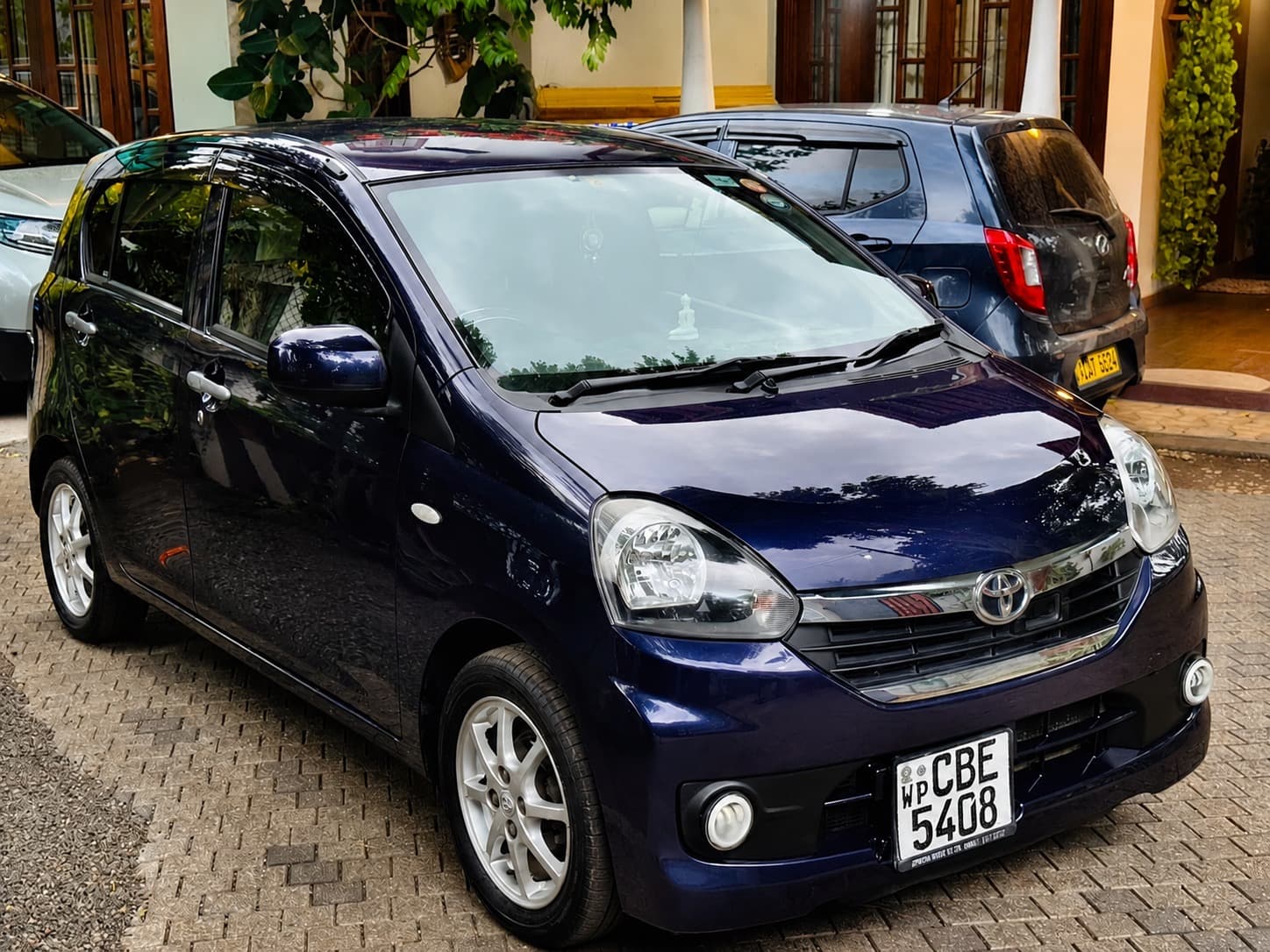 Toyota Pixis 2015 thumbnail 9