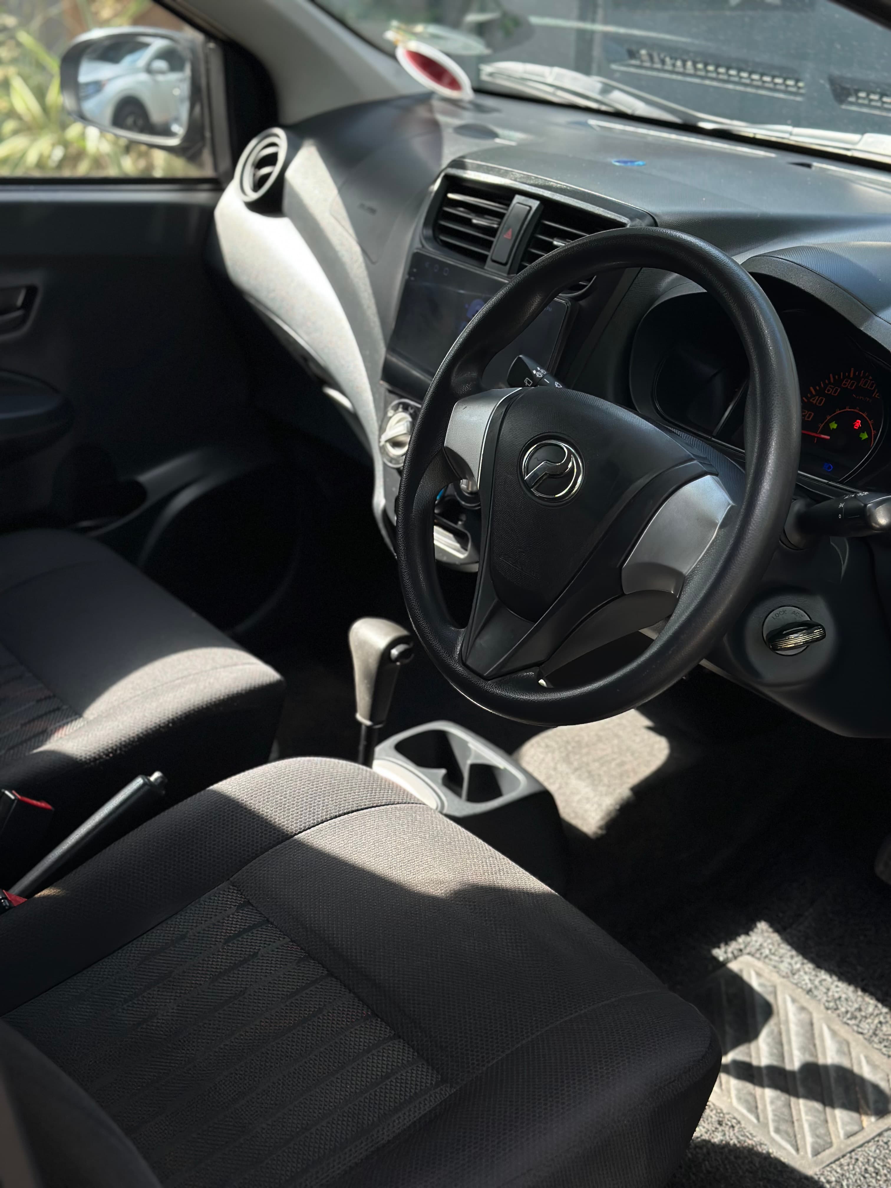 Perodua Axia 2017 thumbnail 7