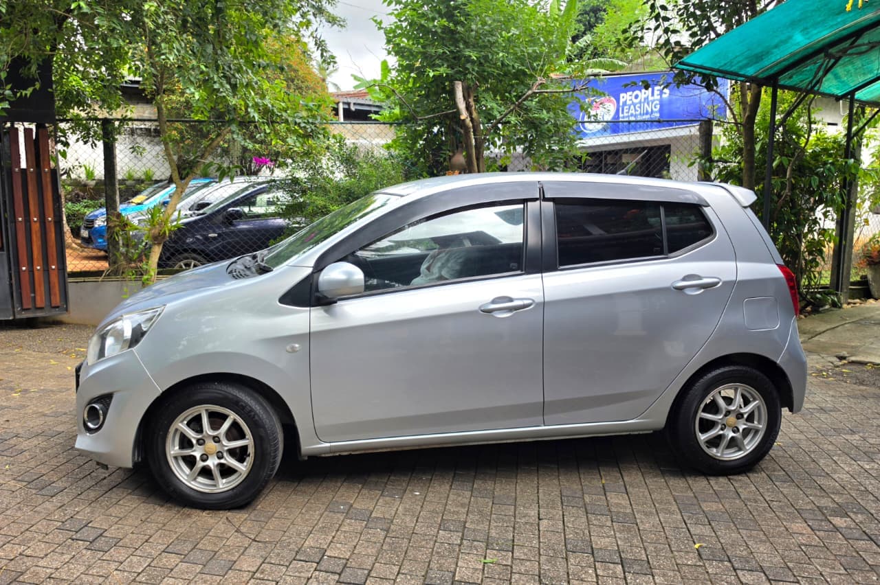Perodua Axia G Grade 2015 thumbnail 5