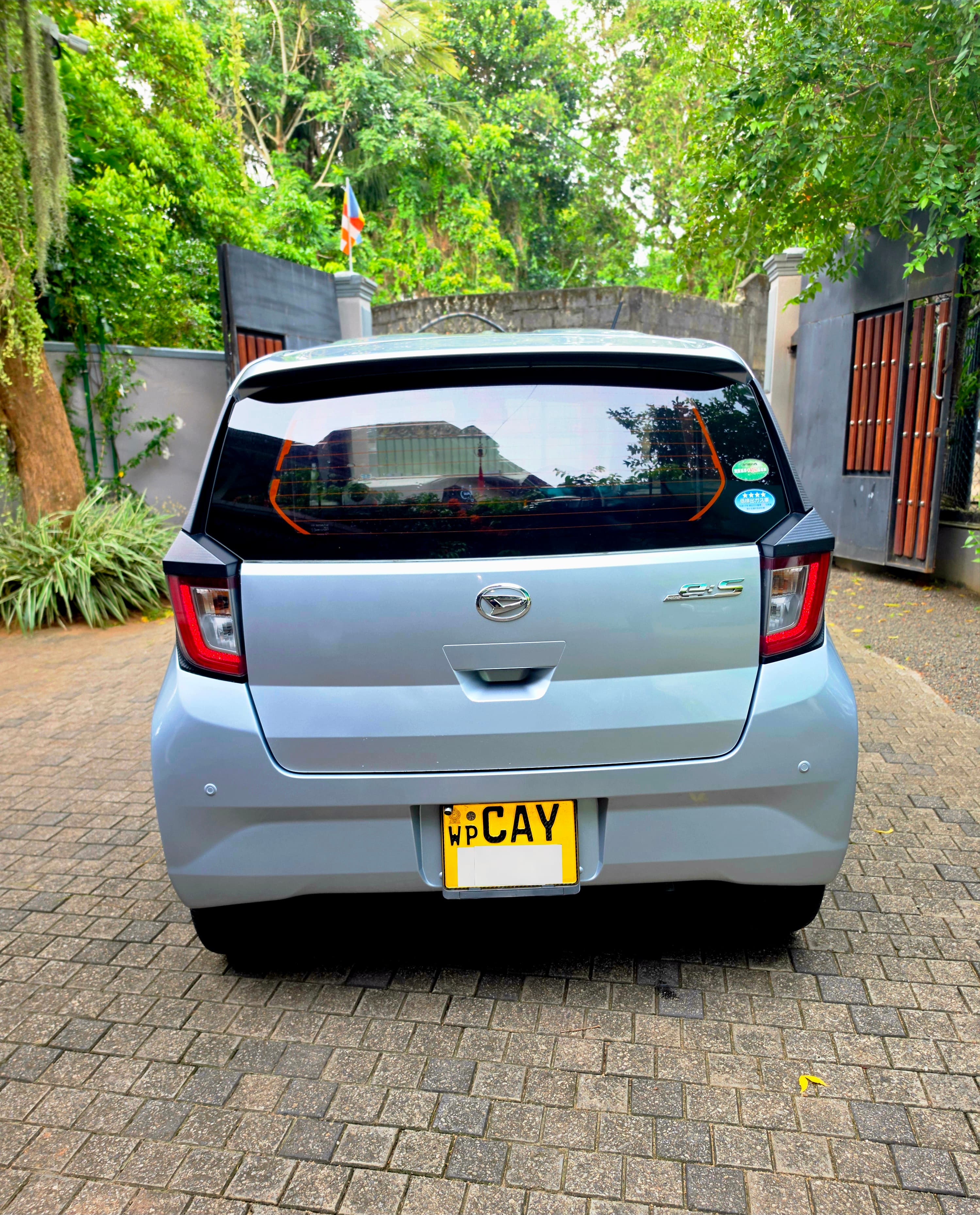 Daihatsu Mira Safety  2018 thumbnail 2