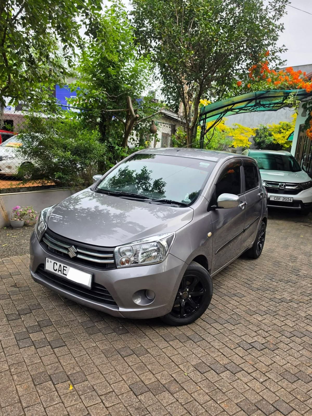 VS Auto Mart featured vehicle – Suzuki Celerio grey