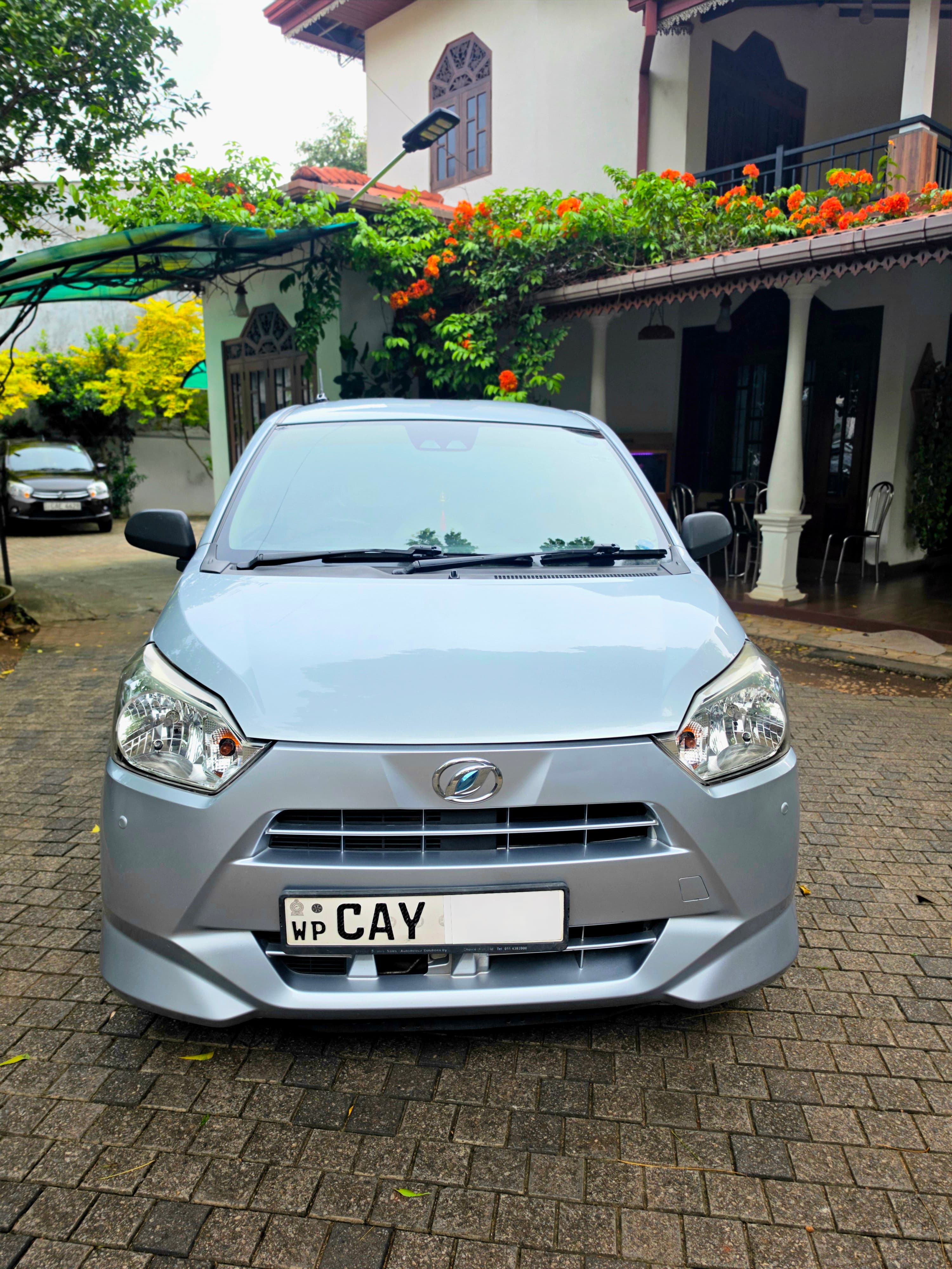 Daihatsu Mira Safety